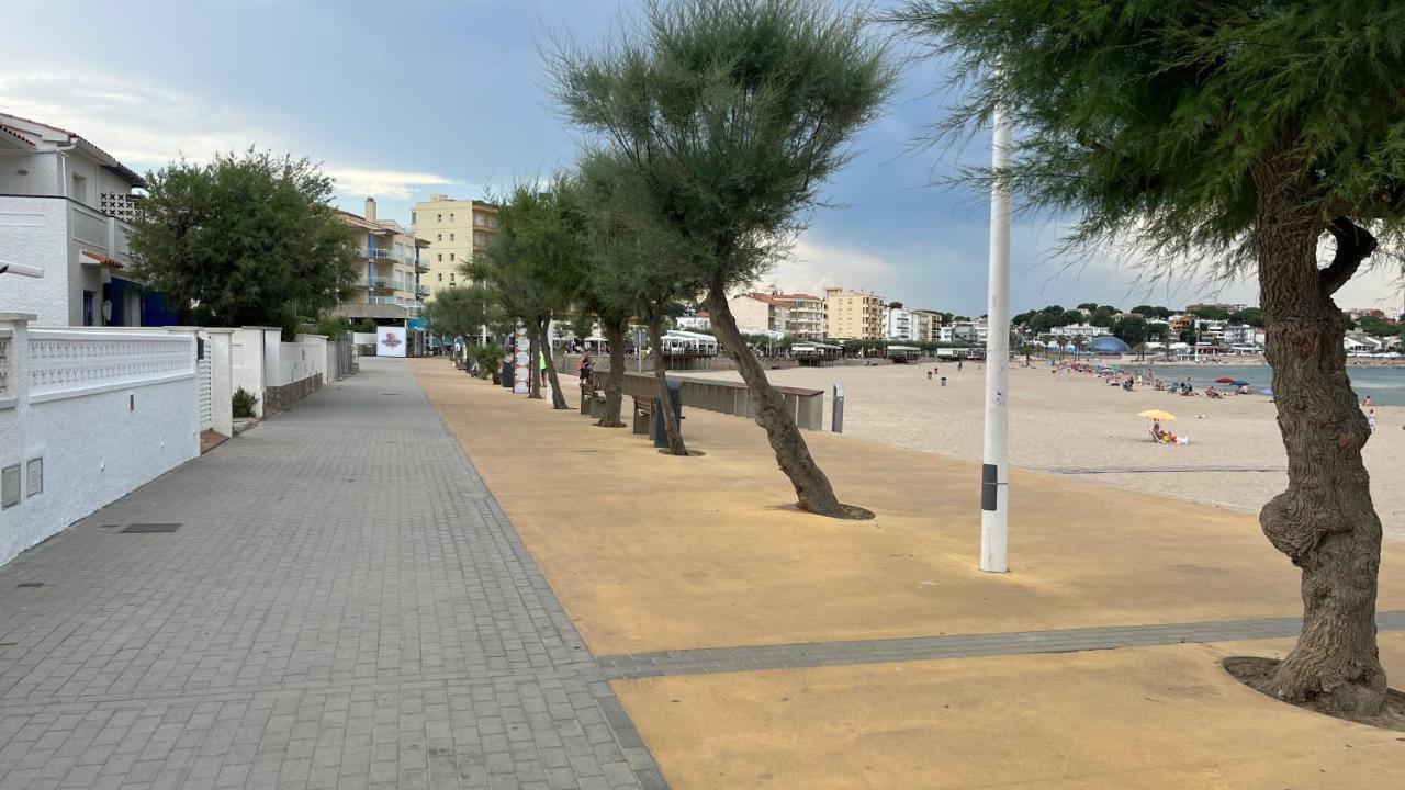 L' Escala Apartamento En La Playa. Free Parking. Free Wifi מראה חיצוני תמונה