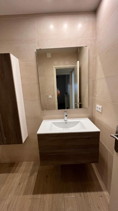 L' Escala Apartamento En La Playa. Free Parking. Free Wifi מראה חיצוני תמונה